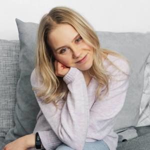 Meet your Posher, Hayley